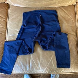 Lululemon yoga pants